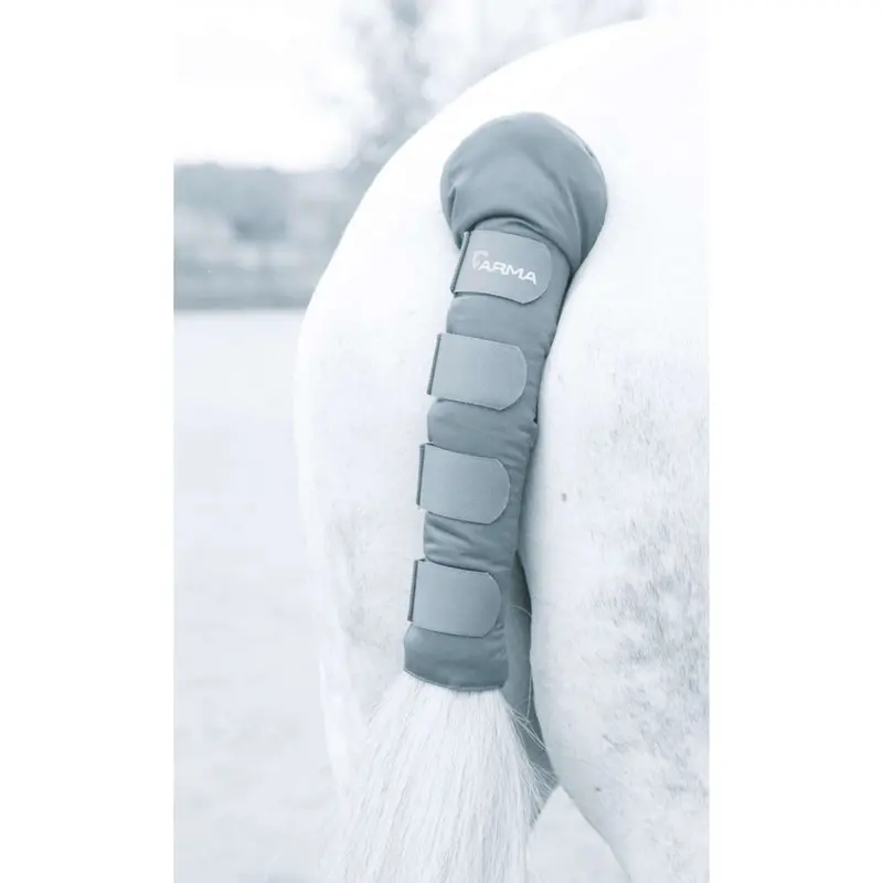 Arma By Shires Grey Padded Tail Guard 1