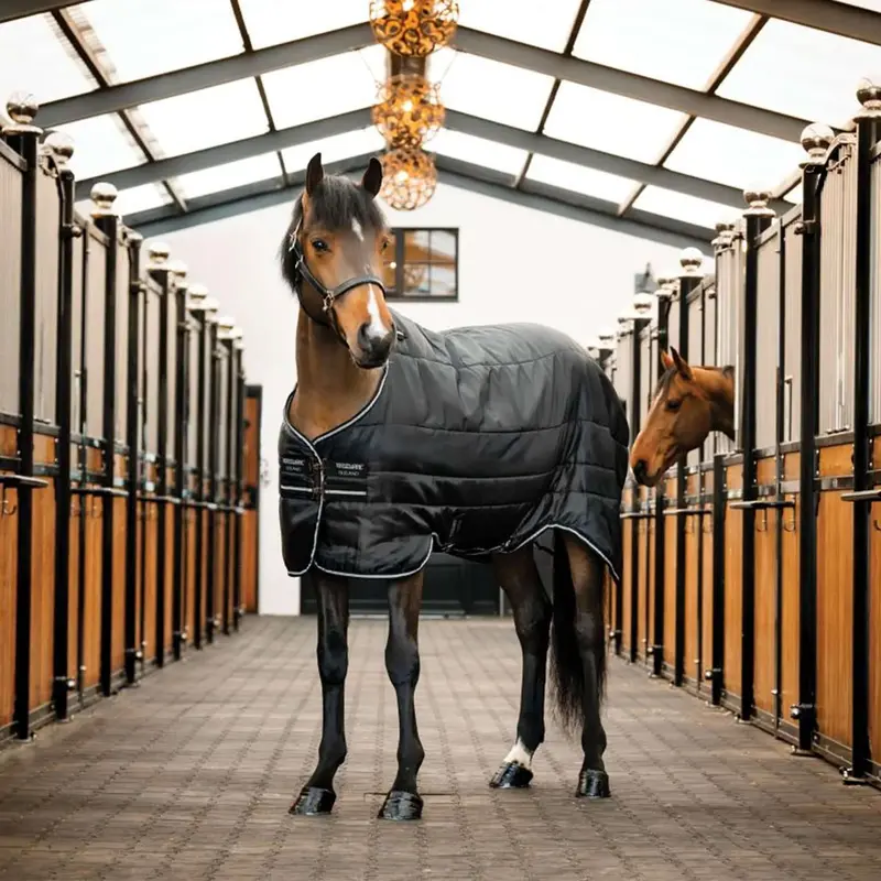 Horseware Easy-Layer Stable Sheet – Black (100G) 1