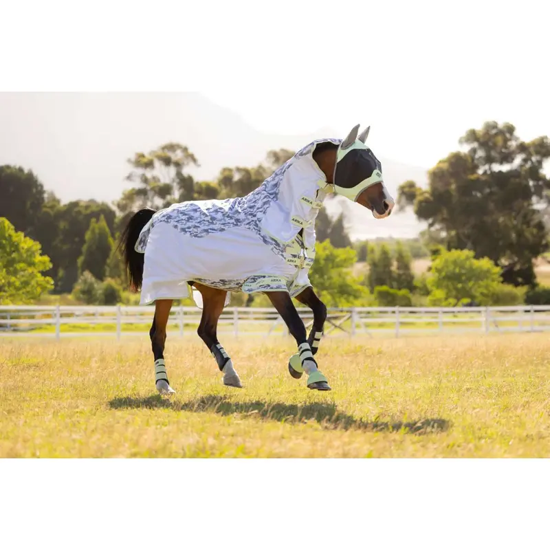 Lemieux Arika Camo-Tek Fly Sheet With Neck Cover – Macaron 1