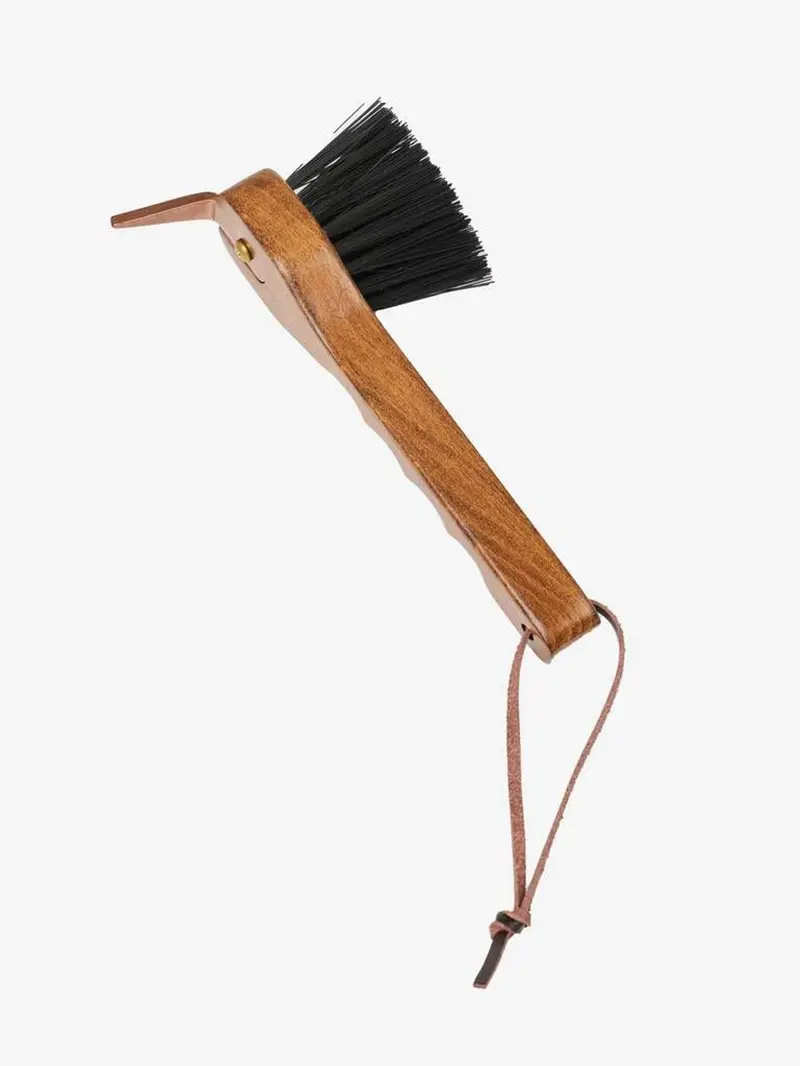 Lemieux Artisan Brown Hoof Pick For Equine Care 1