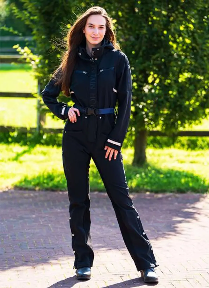 Mountain Horse Winter Collection 2024–2025 – Black 1