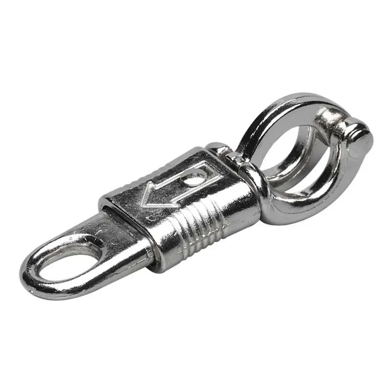 Panic-Proof Snap Hook – Secure Locking Mechanism For Equestrian Use 1