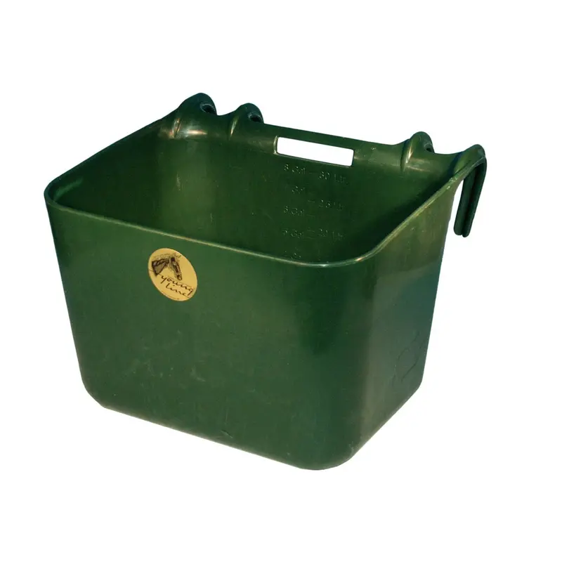 Plastic Hanging Collar Hay Feeder 1