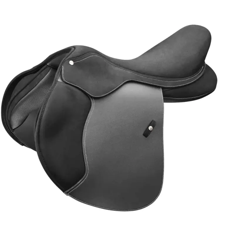 Wintec Pro Jump Saddle – Black 1